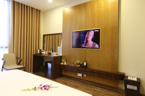 Au Viet Hotel (Hanoi)